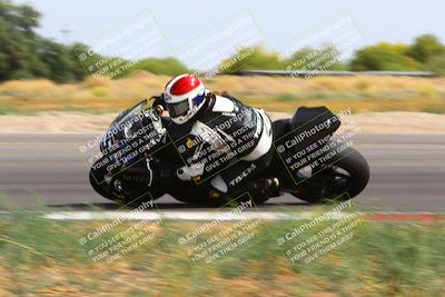 media/Apr-30-2023-CRA (Sun) [[020fcf5d43]]/Race 11-600 Expert Superbike/